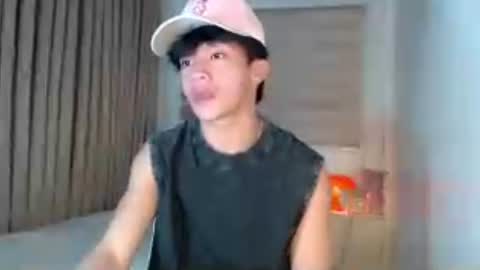 Snapshot of etherealboytoy4hire chatting on July 12, 2026, 11:01 am Rey online show from July 12, 2026, 11:01 am
