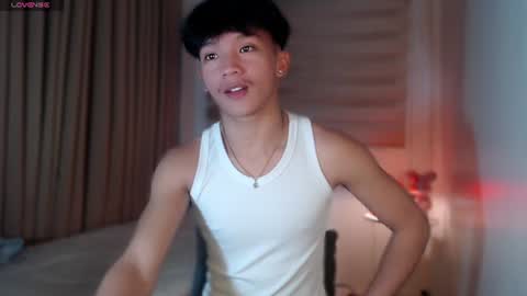 Snapshot of etherealboytoy4hire chatting on July 21, 2026, 4:15 am Rey online show from July 21, 2026, 4:15 am