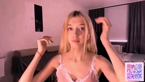 Snapshot of eufemiazurawski chatting on March 1, 2026, 9:11 am Tali online show from March 1, 2026, 9:11 am