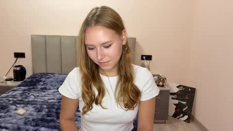 Snapshot of eugenierickel chatting on May 13, 2026, 2:25 pm Alice online show from May 13, 2026, 2:25 pm