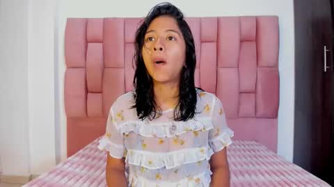 Snapshot of euphoria_hotgirl chatting on October 18, 2025, 12:50 pm Euphoria online show from October 18, 2025, 12:50 pm