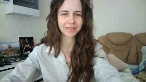 eva00186 online show from April 6, 2026, 4:57 am