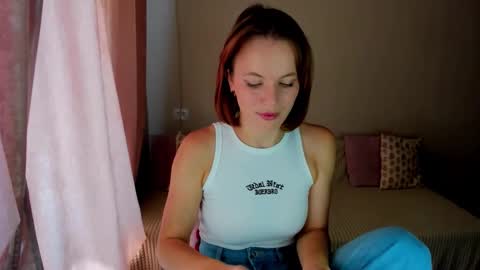 Snapshot of eva_aaaa chatting on September 10, 2025, 10:04 am eva_aaaa online show from September 10, 2025, 10:04 am