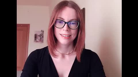 Eva online show from October 14, 2025, 1:23 pm