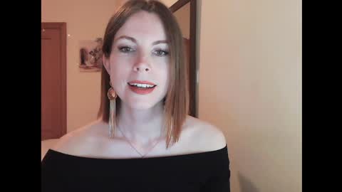 Snapshot of eva_cutesmile chatting on April 30, 2026, 5:41 pm Eva online show from April 30, 2026, 5:41 pm