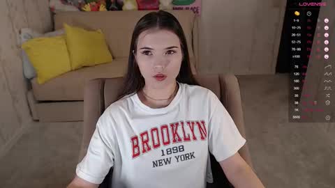 Eva online show from October 12, 2025, 3:00 pm