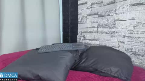 Snapshot of eva_delight_ chatting on May 2, 2026, 12:10 pm eva delight online show from May 2, 2026, 12:10 pm