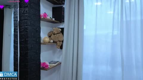 Snapshot of eva_delight_ chatting on May 11, 2026, 12:00 pm eva delight online show from May 11, 2026, 12:00 pm