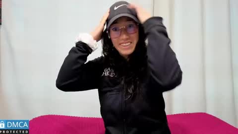Snapshot of eva_delight_ chatting on May 18, 2026, 12:22 pm eva delight online show from May 18, 2026, 12:22 pm