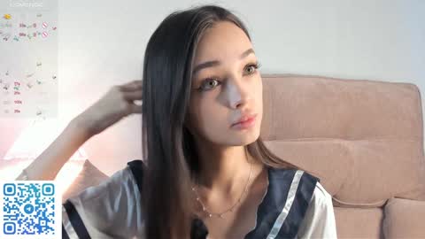 Snapshot of eva_doncray chatting on January 6, 2025, 4:47 am Eva online show from January 6, 2025, 4:47 am