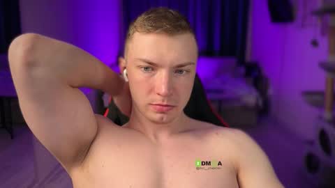 Eva and Iron online show from February 13, 2026, 8:49 pm