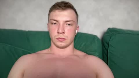 Snapshot of eva_iron chatting on April 29, 2026, 10:49 pm Eva and Iron online show from April 29, 2026, 10:49 pm