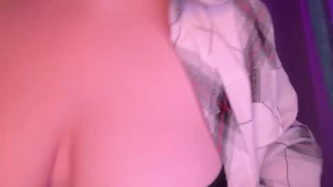 eva_kittenn online show from December 21, 2025, 10:00 am