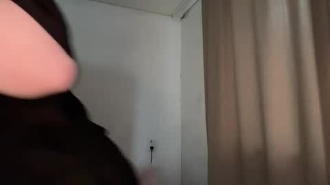 Snapshot of eva_kittenn chatting on April 26, 2026, 3:42 pm eva_kittenn online show from April 26, 2026, 3:42 pm