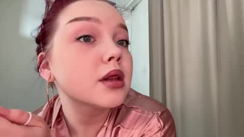 Snapshot of eva_kittenn chatting on May 15, 2026, 12:45 pm eva_kittenn online show from May 15, 2026, 12:45 pm