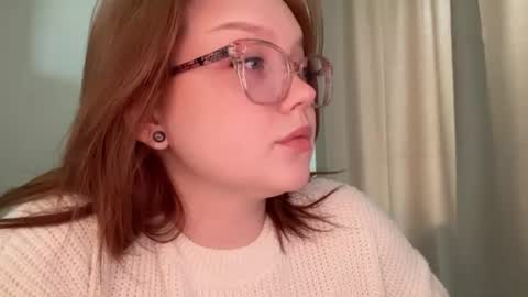 Snapshot of eva_kittenn chatting on June 29, 2026, 5:25 am eva_kittenn online show from June 29, 2026, 5:25 am