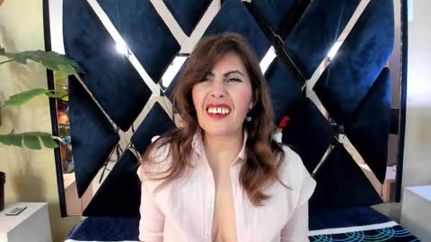    online show from October 26, 2025, 3:45 am