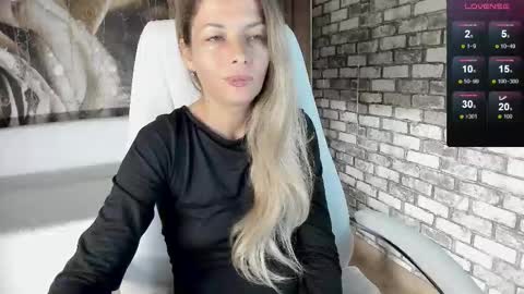 Eva online show from September 24, 2025, 4:21 pm