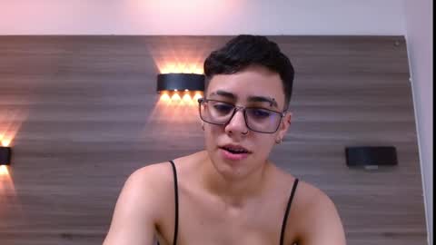 Eva cute online show from March 7, 2025, 7:16 pm