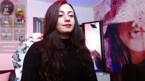 Eva online show from October 29, 2025, 3:36 pm