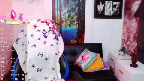 Eva online show from March 26, 2026, 2:44 pm