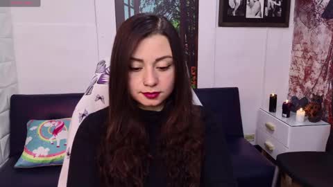 Snapshot of eva_rosell chatting on May 9, 2026, 3:17 pm Eva online show from May 9, 2026, 3:17 pm