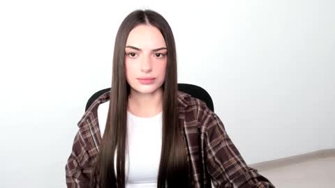 Eva online show from January 23, 2025, 3:22 pm