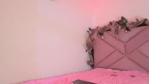 Eva Sin online show from December 18, 2025, 11:11 pm