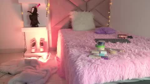 Snapshot of eva_sin18 chatting on March 15, 2026, 11:22 pm Eva Sin online show from March 15, 2026, 11:22 pm