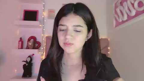 Snapshot of eva_sin18 chatting on March 18, 2026, 11:30 pm Eva Sin online show from March 18, 2026, 11:30 pm