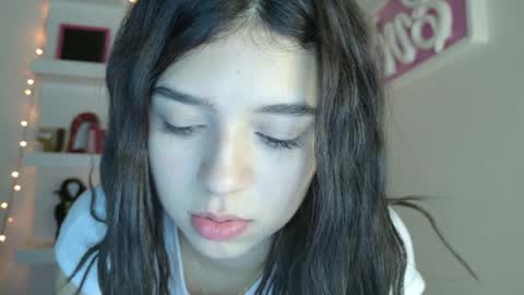 Snapshot of eva_sin18 chatting on April 10, 2026, 11:31 pm Eva Sin online show from April 10, 2026, 11:31 pm