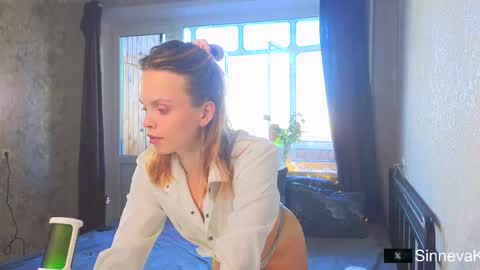 Snapshot of eva_sinn chatting on September 16, 2025, 11:44 am Hi there i am Eva and i wish create a nice community with you so join my Ticket Show for more pleasure online show from September 16, 2025, 11:44 am