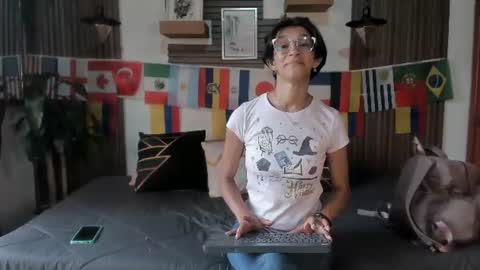 Snapshot of evaa_campbell chatting on June 23, 2026, 1:09 pm Eva online show from June 23, 2026, 1:09 pm