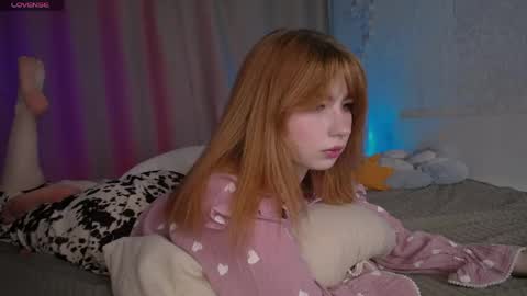 Snapshot of evaa_moonn_ chatting on April 28, 2026, 11:15 am Eva online show from April 28, 2026, 11:15 am