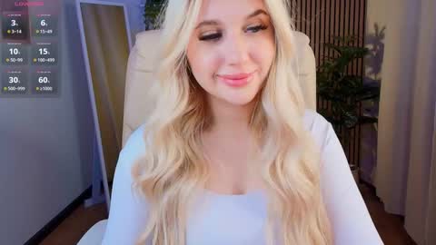 Eva  online show from March 20, 2026, 1:32 am