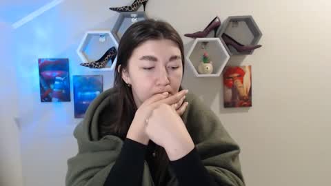 Evachaturbatte online show from February 5, 2026, 7:13 am