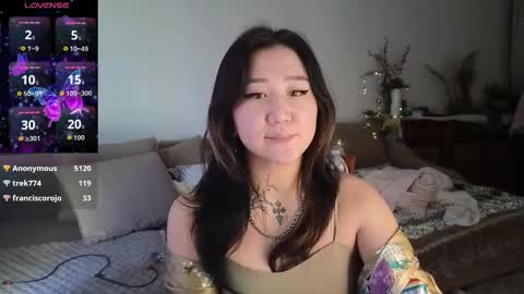 Snapshot of evadior chatting on October 22, 2025, 2:34 am Eva online show from October 22, 2025, 2:34 am