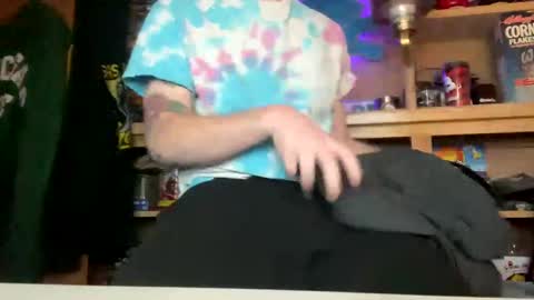 evageniex online show from November 12, 2025, 2:39 pm