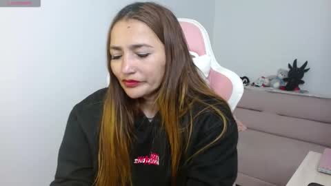 Eva online show from February 11, 2026, 9:20 pm