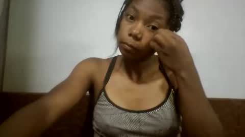 Snapshot of evahaldy chatting on November 8, 2025, 6:51 pm evahaldy online show from November 8, 2025, 6:51 pm