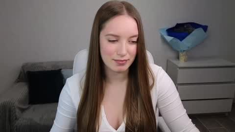 Eva online show from February 11, 2025, 4:44 am