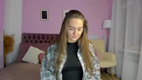 Eva online show from November 6, 2025, 4:02 am