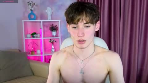 Snapshot of evan__joy chatting on February 28, 2026, 8:54 pm Evan online show from February 28, 2026, 8:54 pm