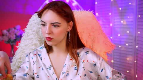 Eva  online show from February 1, 2025, 12:37 pm