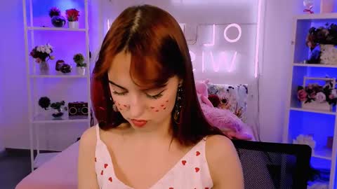 Eva  online show from February 14, 2025, 5:46 pm