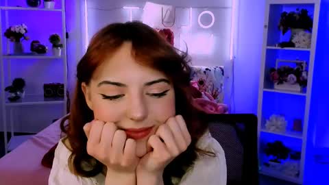 Eva  online show from February 20, 2025, 6:46 pm