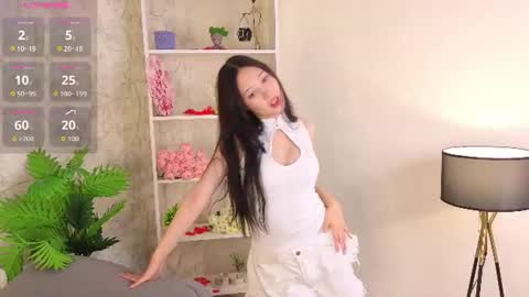 Snapshot of evangelinakovacevic chatting on June 28, 2026, 4:13 pm Hello im Lia online show from June 28, 2026, 4:13 pm