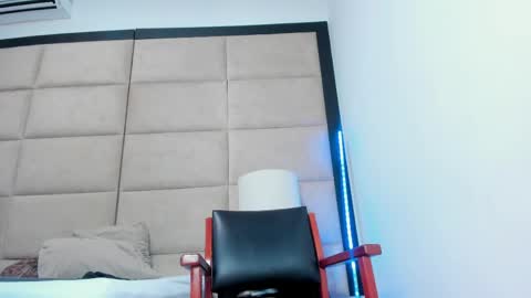 Snapshot of evangeline_sweet4 chatting on April 15, 2026, 8:20 pm EVANGELINE online show from April 15, 2026, 8:20 pm
