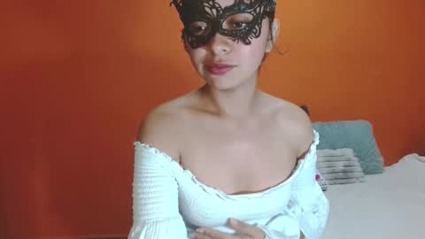 Snapshot of evangelinne_01 chatting on November 16, 2025, 3:01 am evangelinne_01 online show from November 16, 2025, 3:01 am