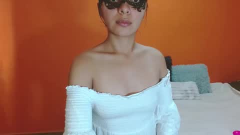 Snapshot of evangelinne_01 chatting on November 16, 2025, 3:28 pm evangelinne_01 online show from November 16, 2025, 3:28 pm